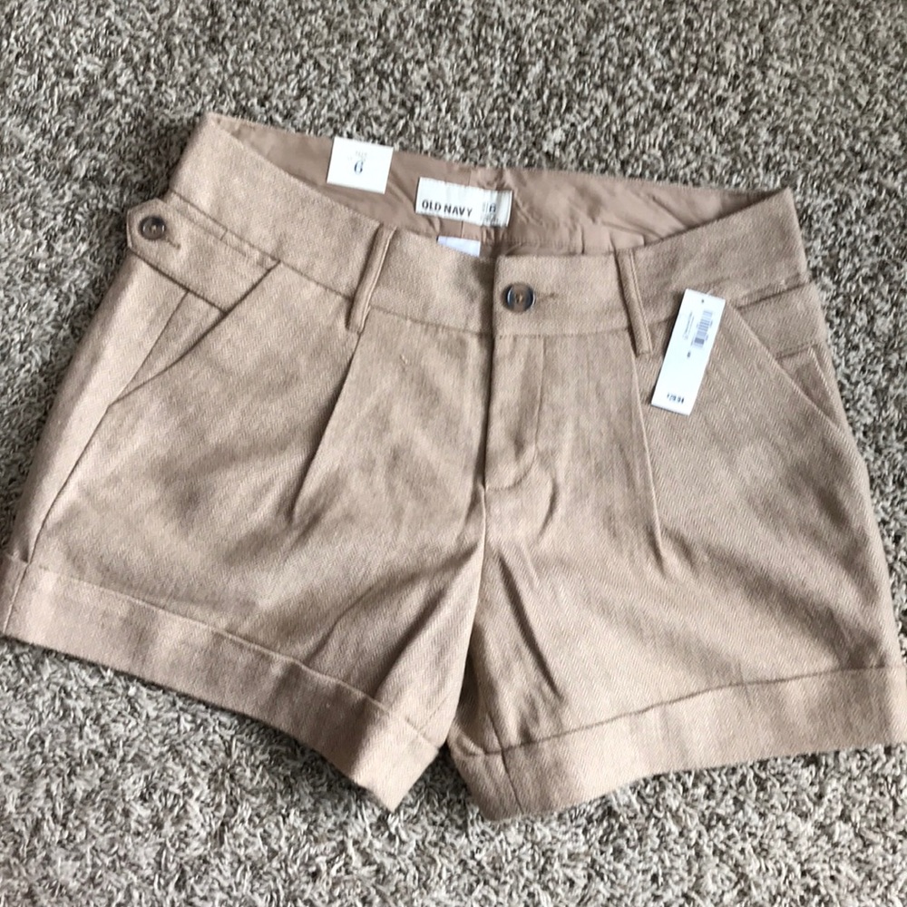 New -Old navy shorts size 6